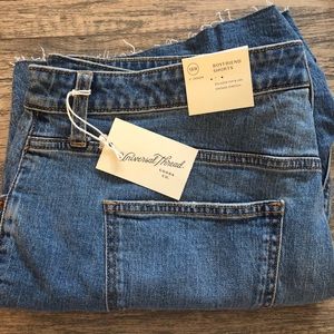 Universal Thread 18w Boyfriend Shorts